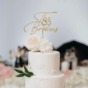 Cake Topper Wedding, Gold Cake Topper with a Heart and Date, Personalized Two Names Cake Topper