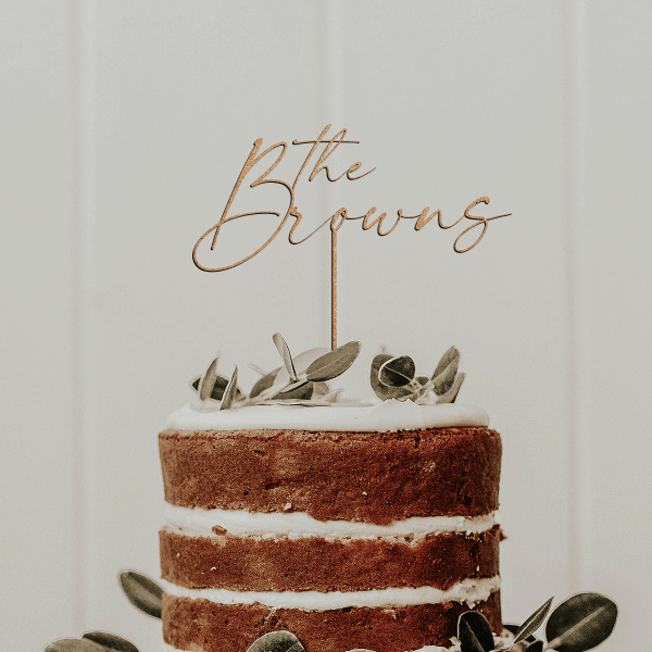Last Name Minimalist Wedding Cake Topper, Personalized Cake Topper with a Custom Last Name, Rustic