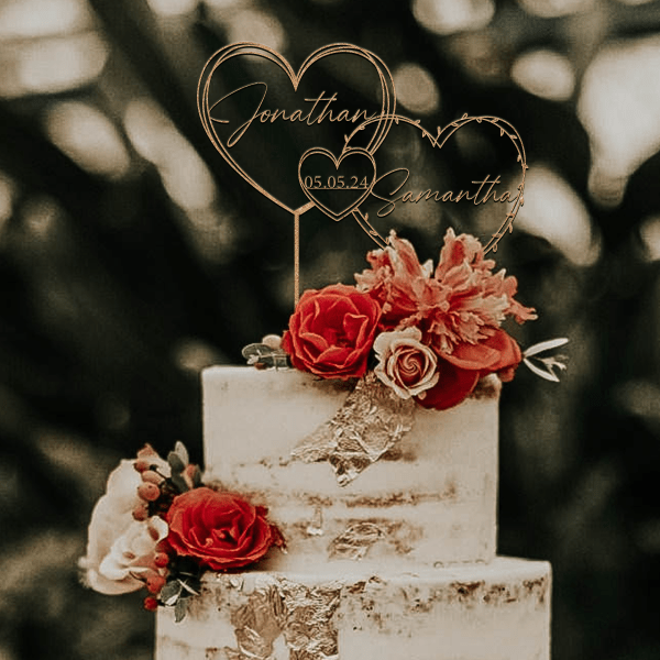 Hearts Wreath Wedding Cake Topper, Personalized Cake Topper with Two Names and a Date, Gold Wedding Cake Topper, Rustic