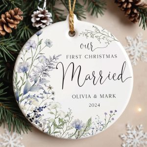 Newlyweds Christmas Gift, Our First Christmas Married Gift