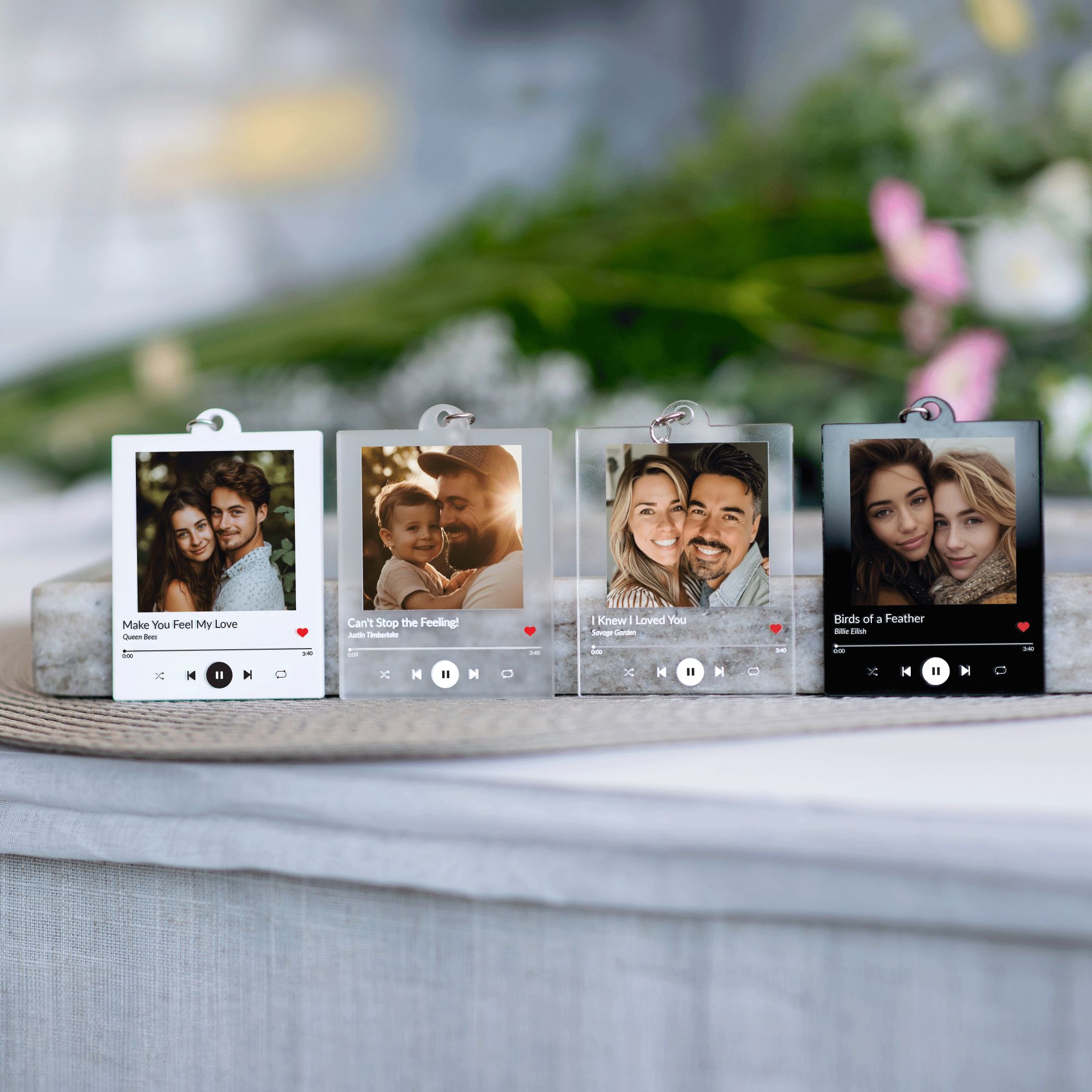 MNX41Y - Music Keychain (6) Song Keychain Gift, Personalized Album Keyring, Music Keyring