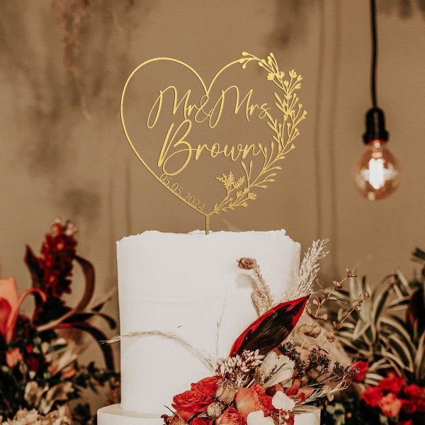Heart Wreath Wedding Cake Topper, Custom Name Cake Topper